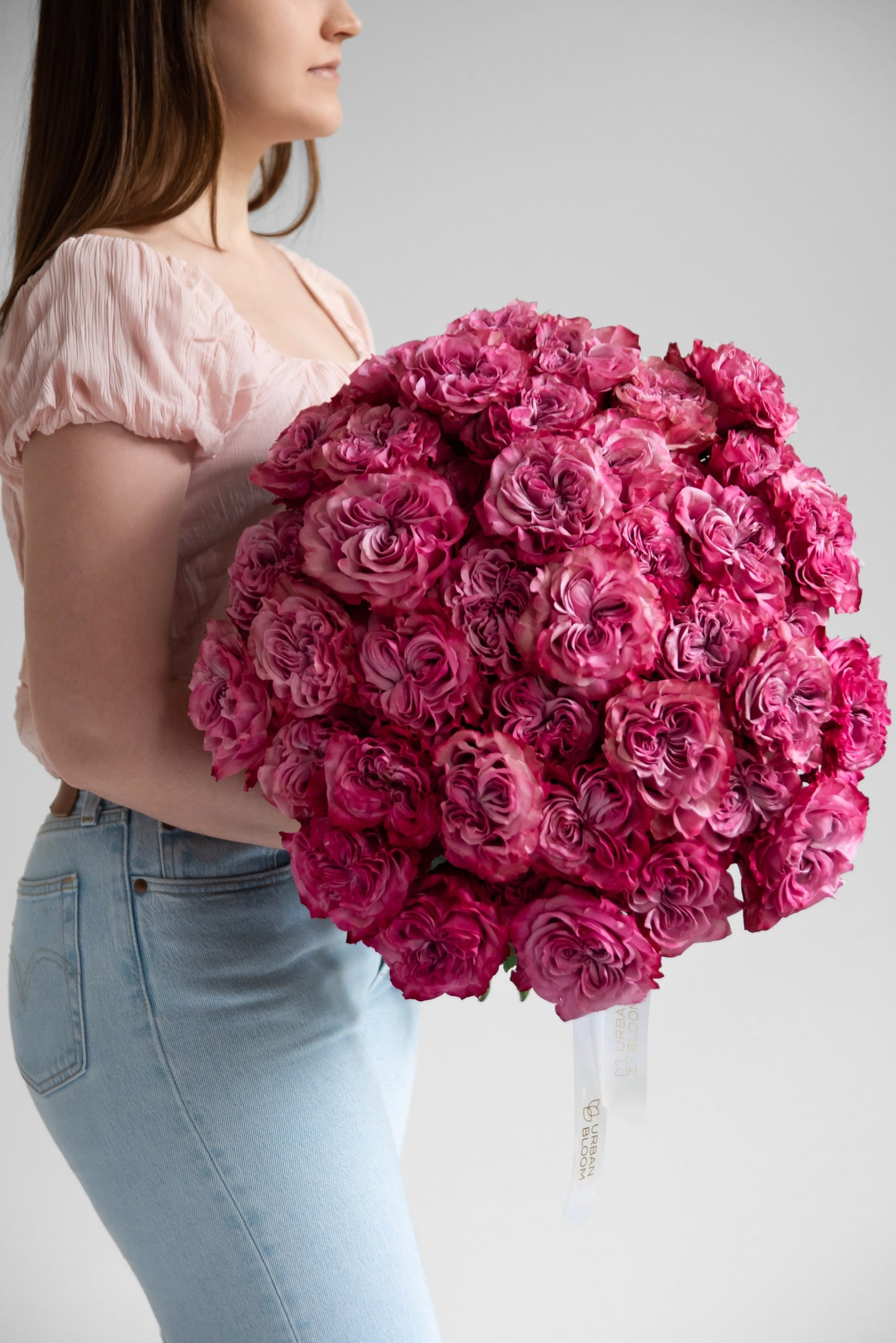 Roses bouquet Prague delivery Praha růže kytice doručení розы Прага доставка