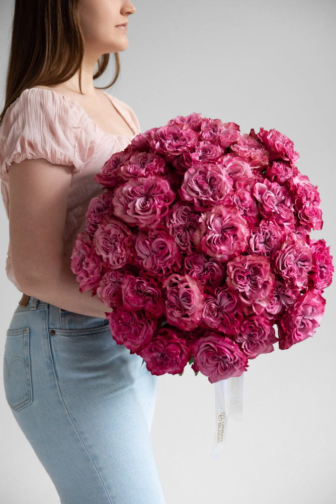 Roses bouquet Prague delivery Praha růže kytice doručení розы Прага доставка 