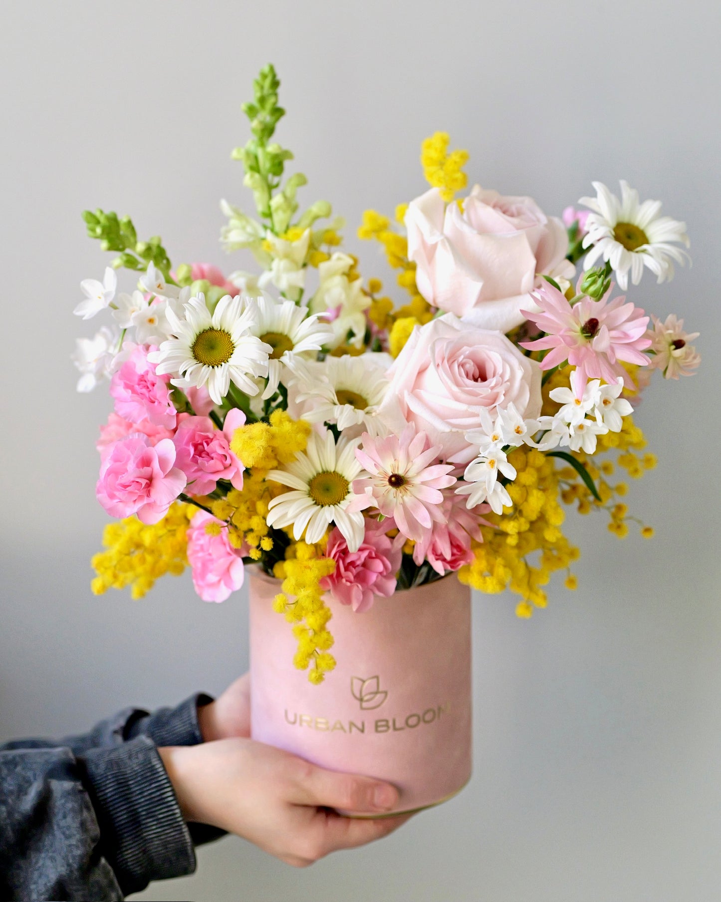 
                  
                    Small flower box
                  
                