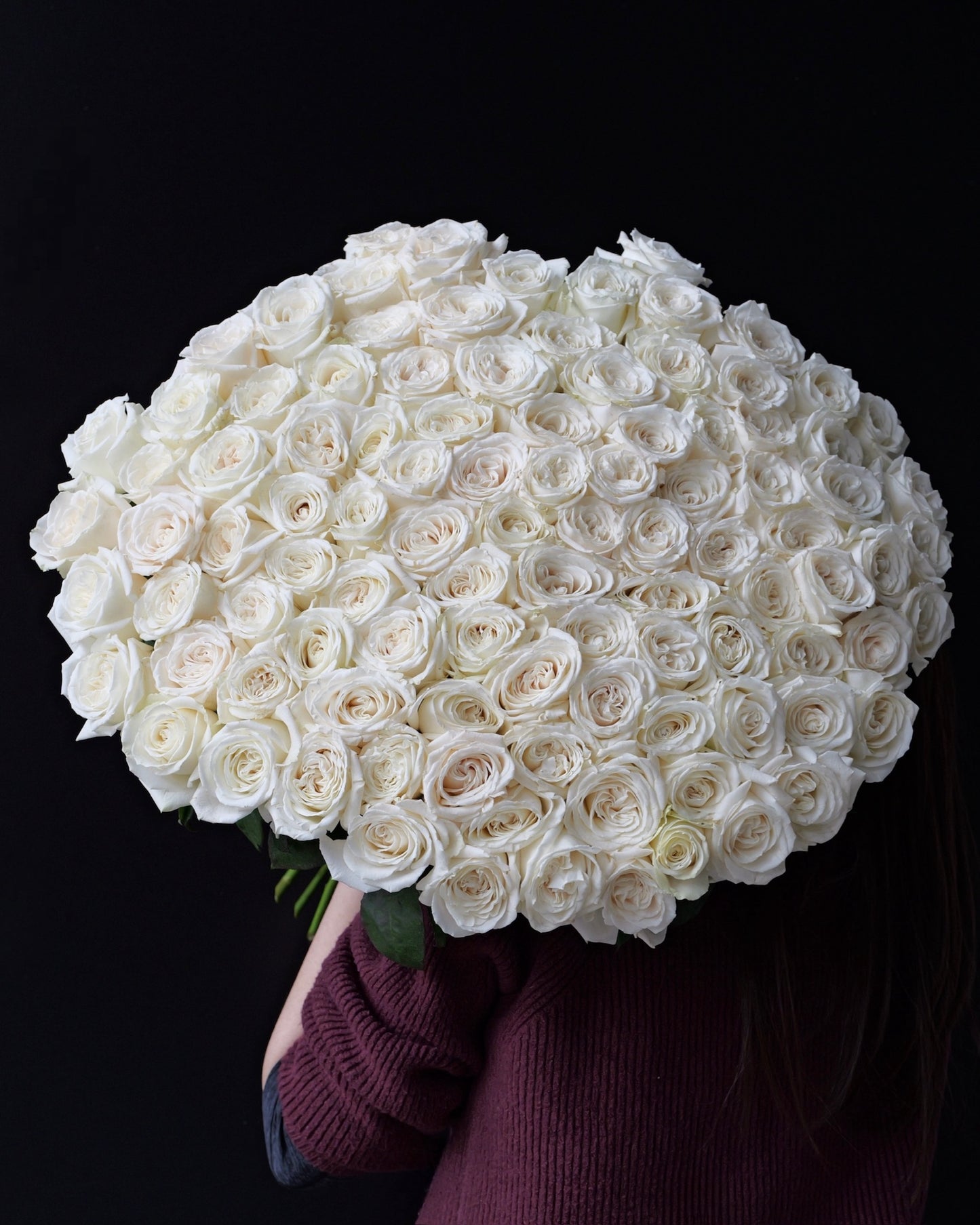 
                  
                    White roses
                  
                