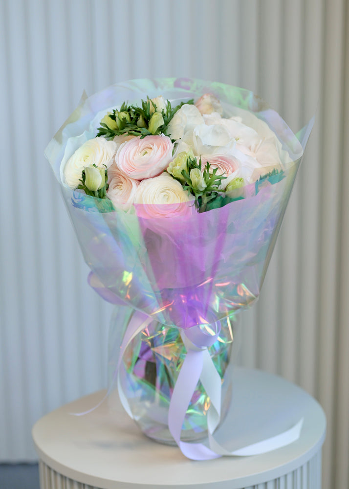 
                  
                    Sezonní kytice pryskyřníků a anemonů
                  
                